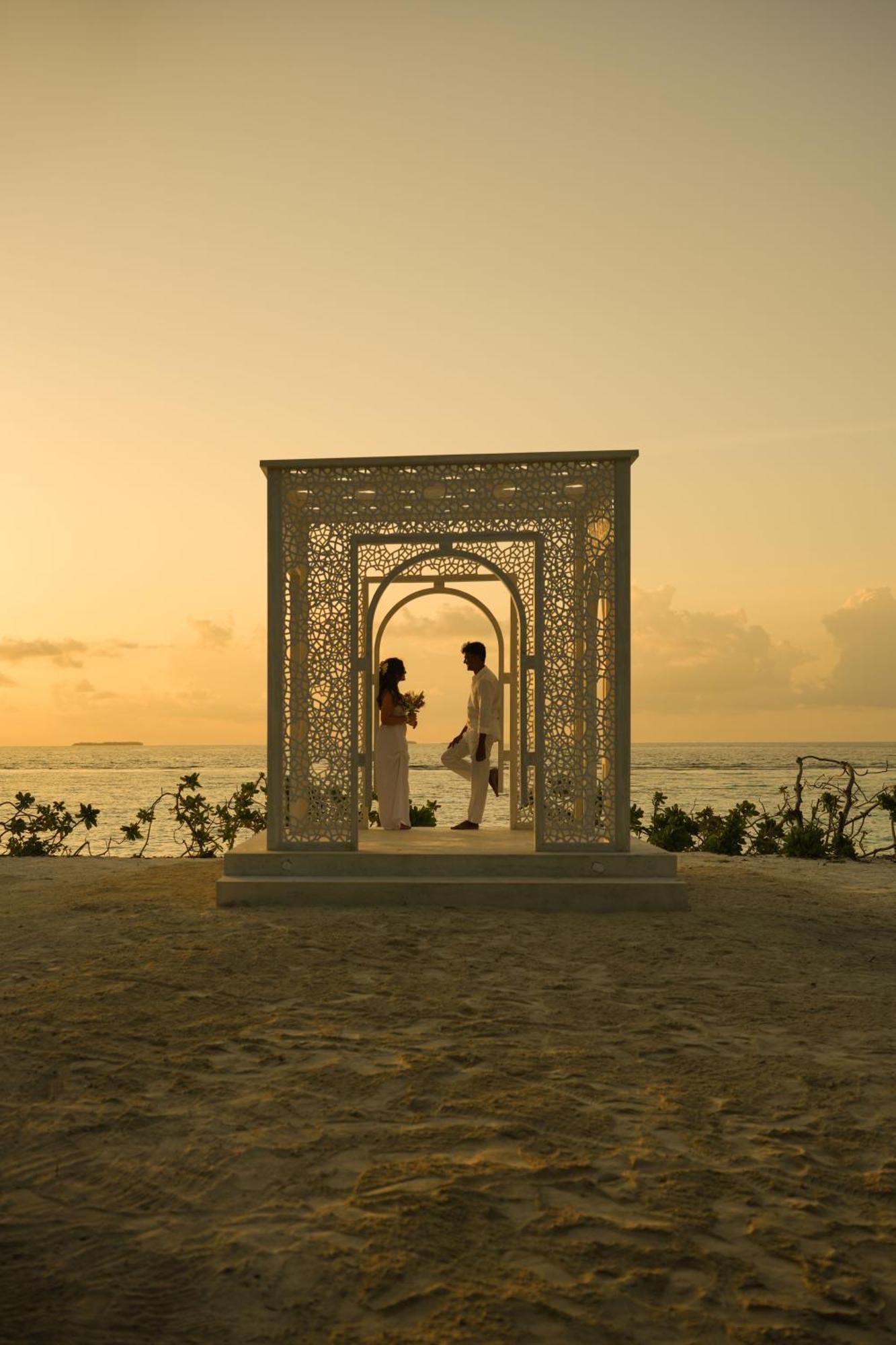 Ifuru Island Maldives Hotel Ugoofaaru Exterior photo
