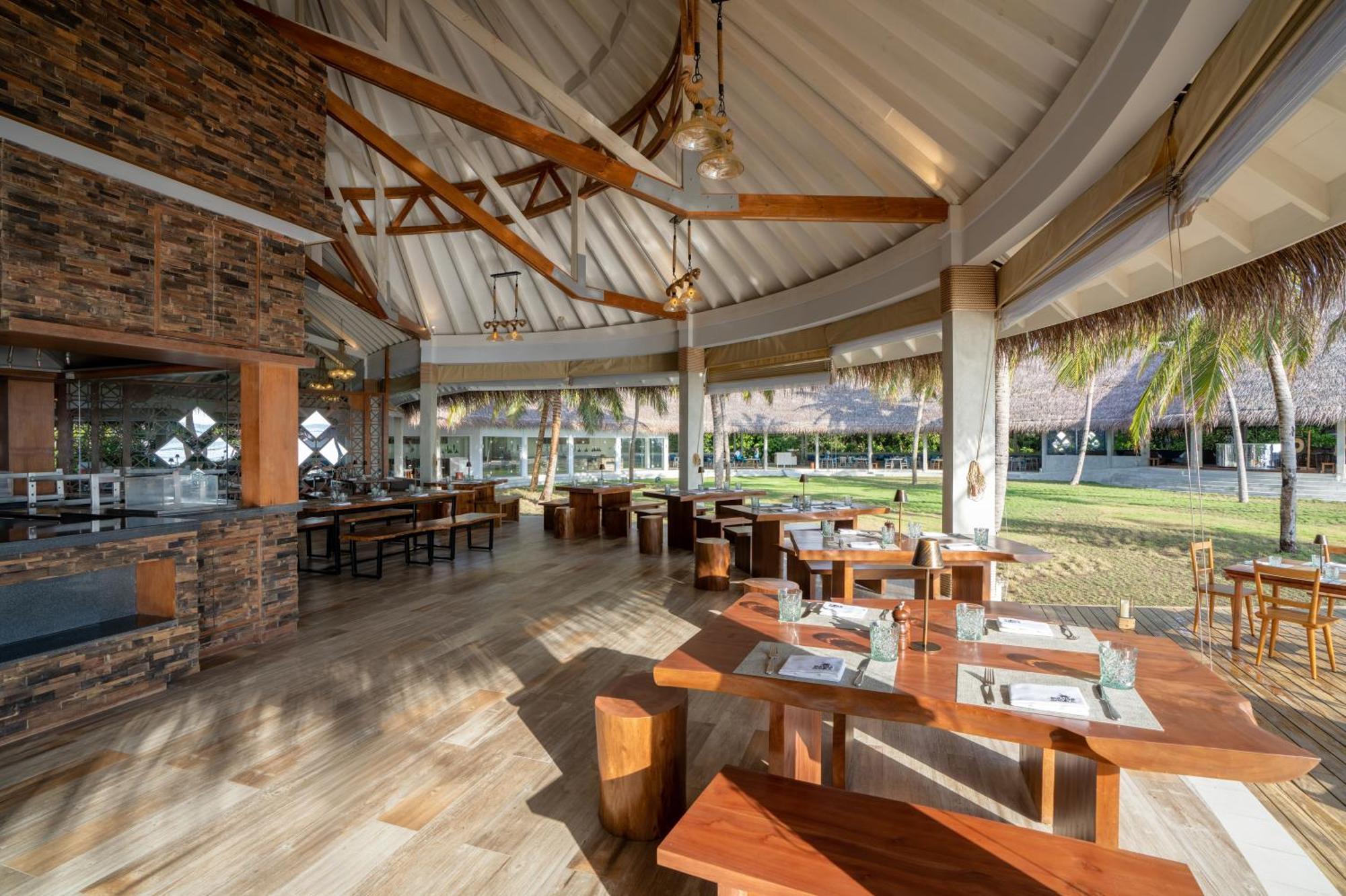 Ifuru Island Maldives Hotel Ugoofaaru Exterior photo