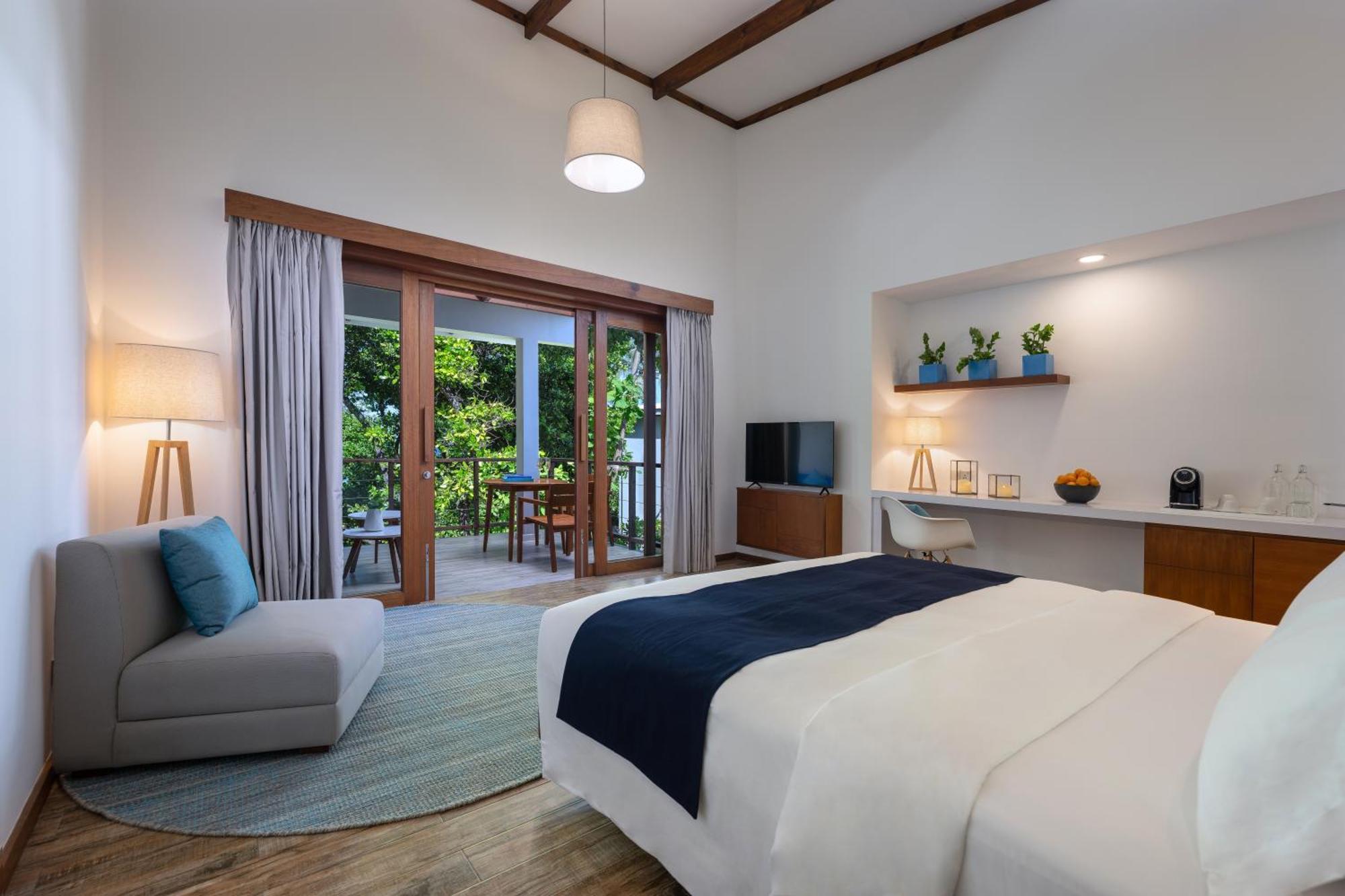Ifuru Island Maldives Hotel Ugoofaaru Exterior photo