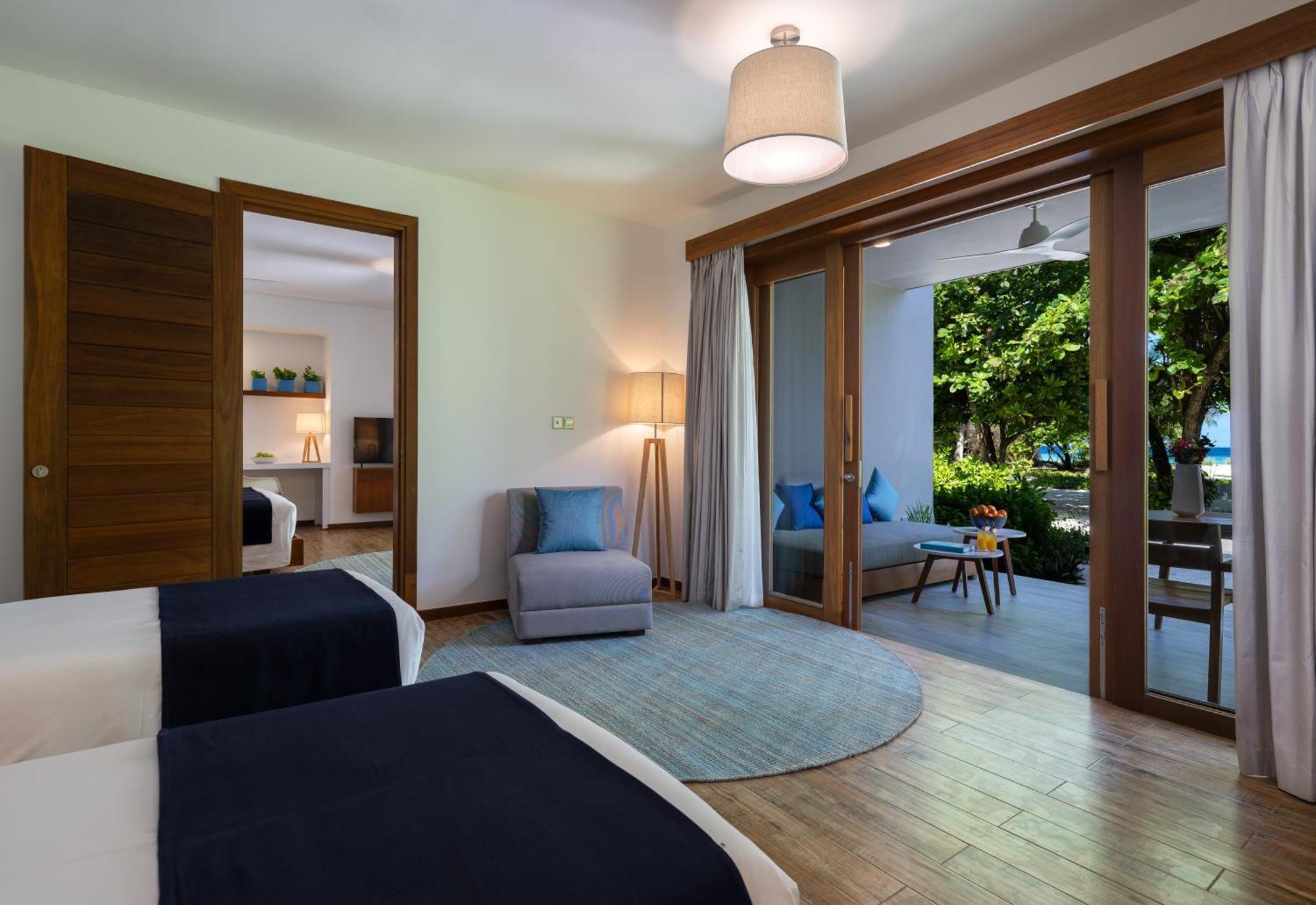Ifuru Island Maldives Hotel Ugoofaaru Exterior photo